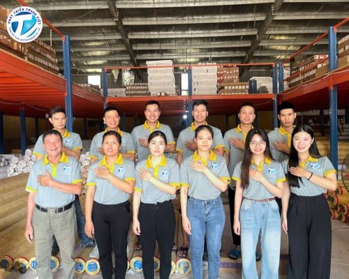 Đội ngũ nhân sự Phát Triển Trung Việt 